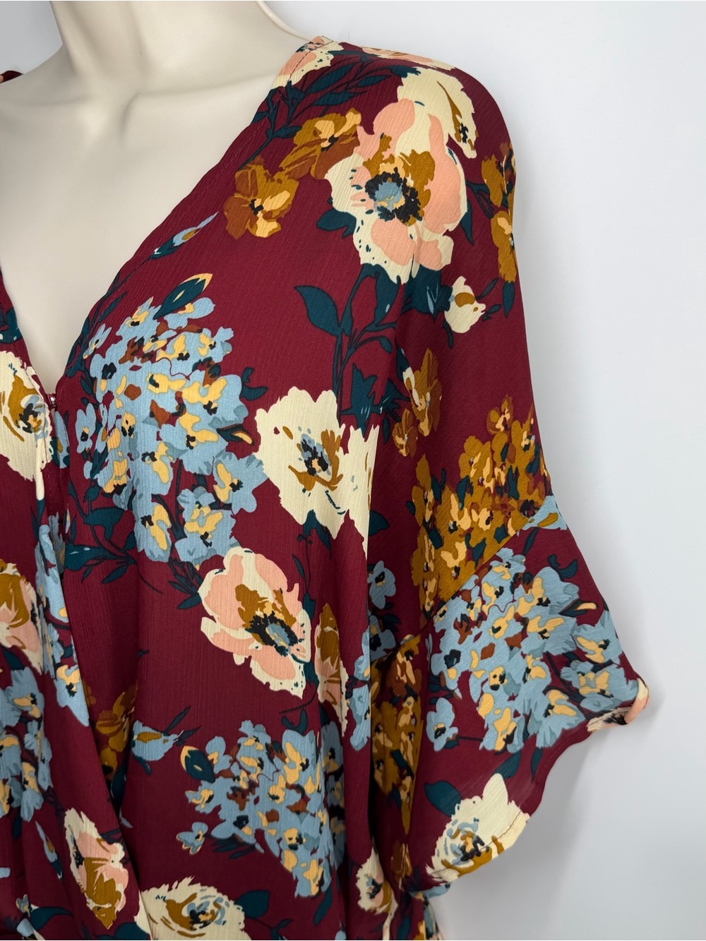 Umgee Burgundy Floral V-Neck Blouse - Picture 6 of 10